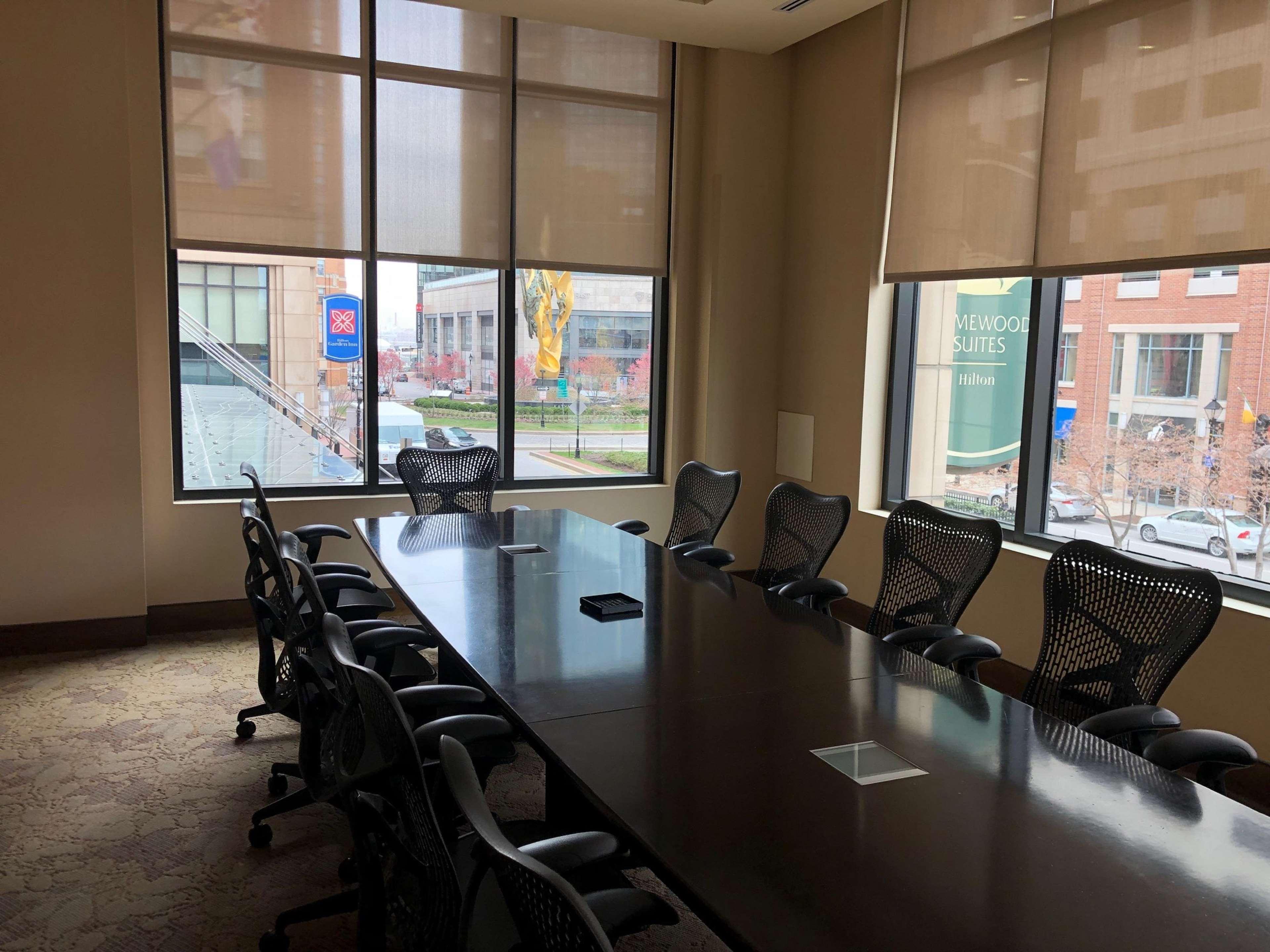 Hilton Garden Inn Baltimore Inner Harbor Bagian luar foto