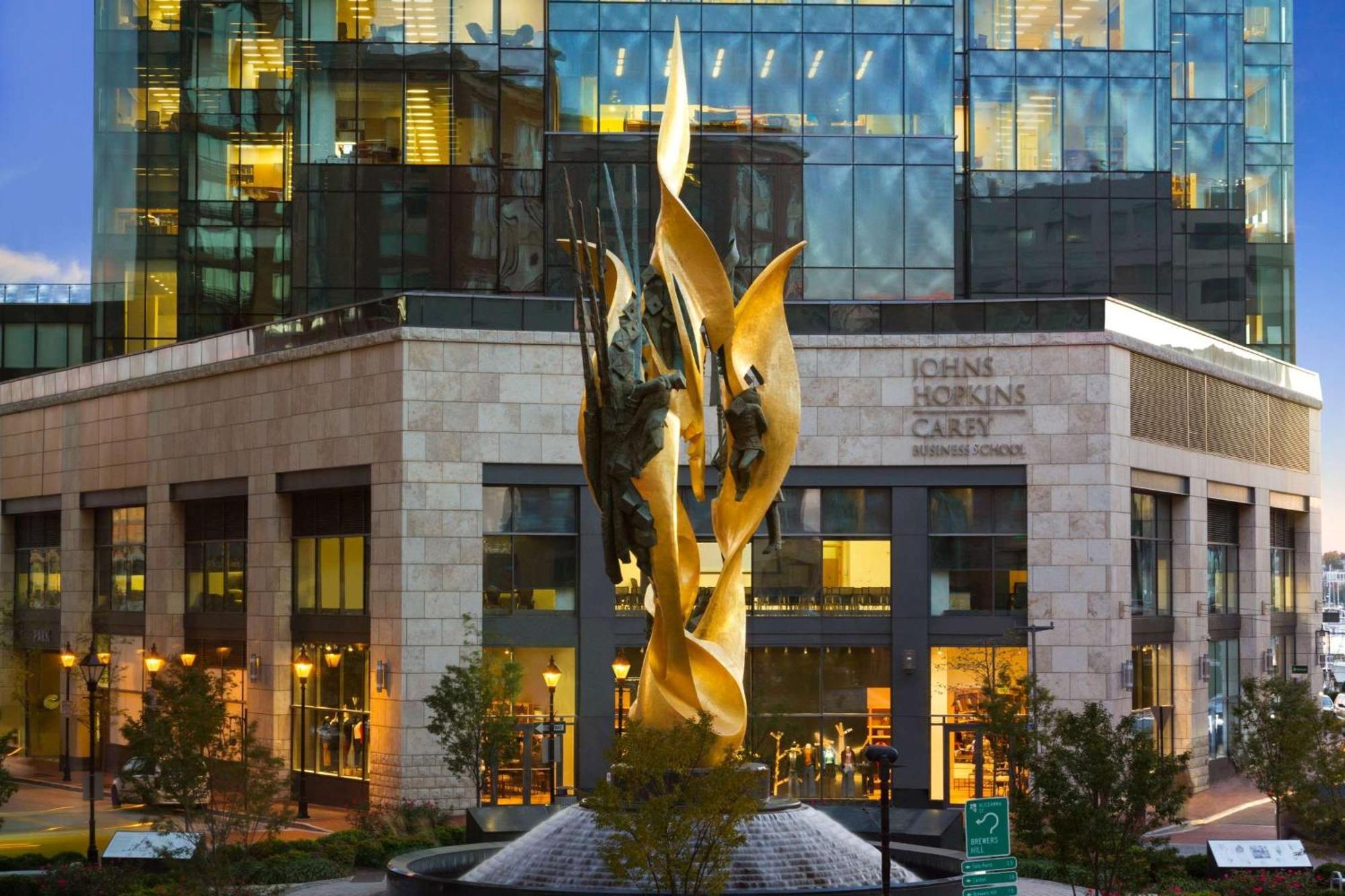 Hilton Garden Inn Baltimore Inner Harbor Bagian luar foto
