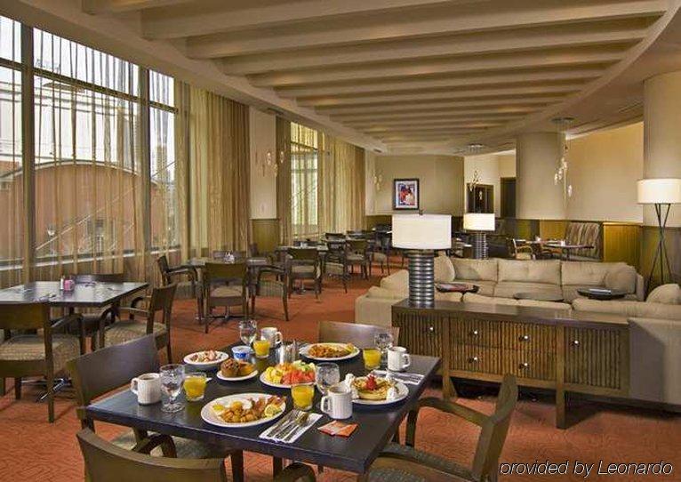 Hilton Garden Inn Baltimore Inner Harbor Restoran foto