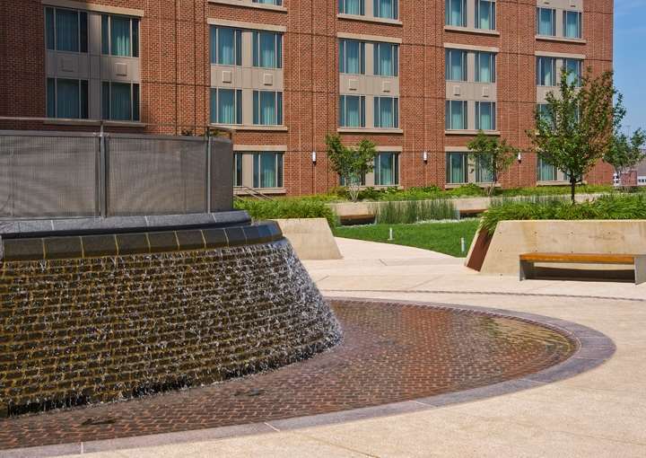 Hilton Garden Inn Baltimore Inner Harbor Bagian luar foto